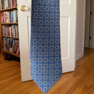 Hermes silk blue tie with link pattern